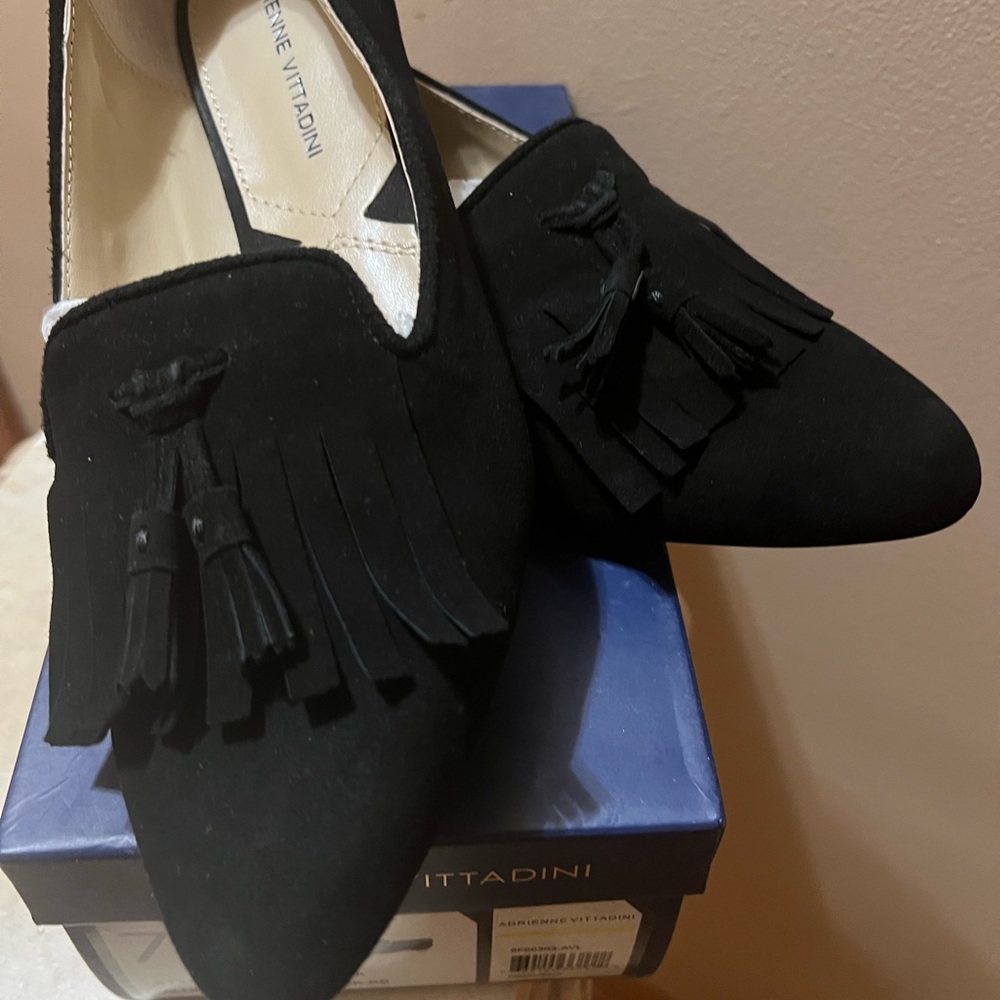 Adrienne Vittadini Women's Black Loafers